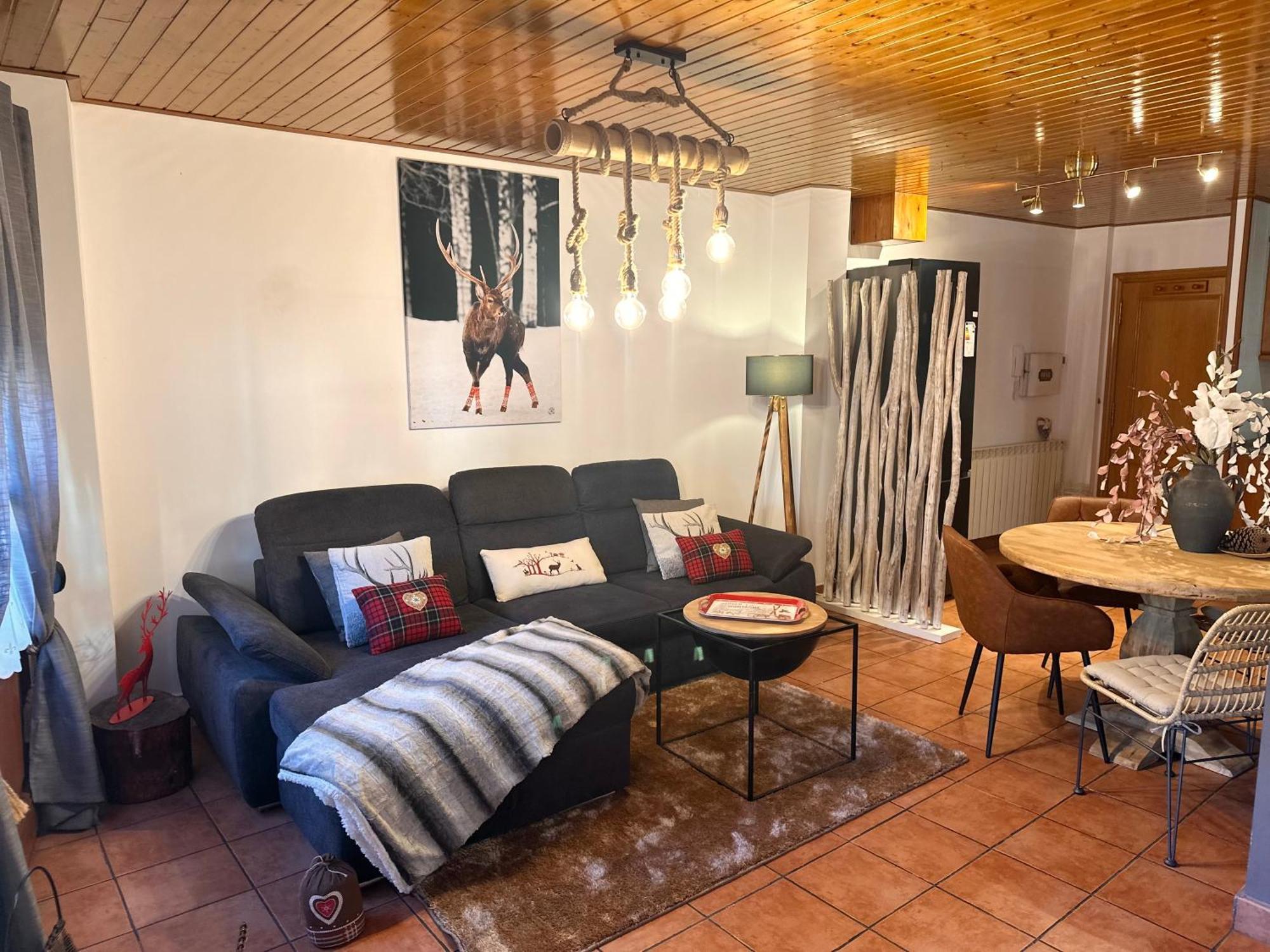 Apartment Duplex A La Placa Major El Pont de Suert